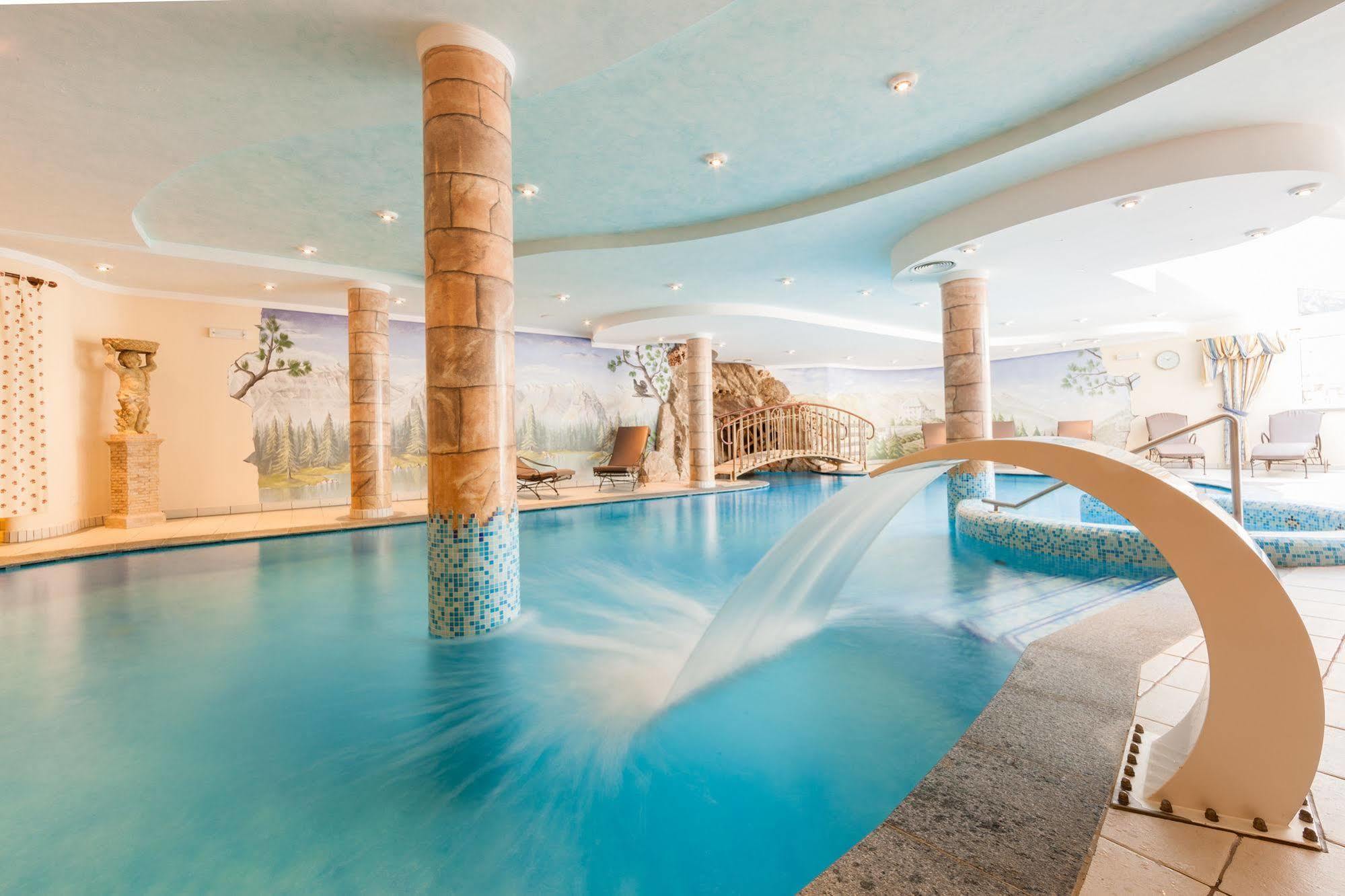 Dolcevita Hotel Jagdhof Laces Kültér fotó